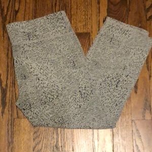 Fabletics Capri Leggings